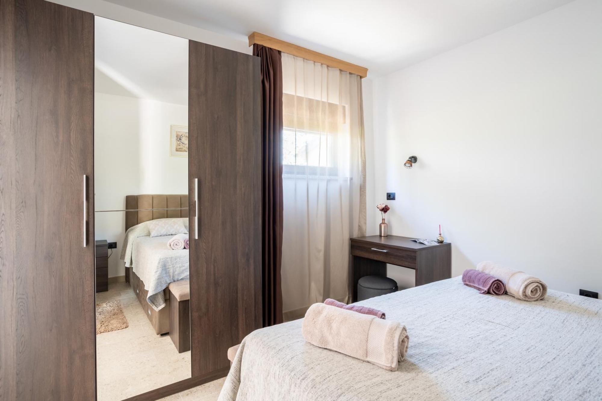 Rosa Apartment *
